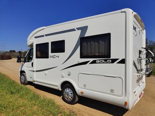 AUTOCARAVANA MCLOUIS MC4 33 GOLD COMO NUEVA!!