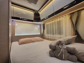 AUTOCARAVANA MCLOUIS MC4 33 GOLD COMO NUEVA!!