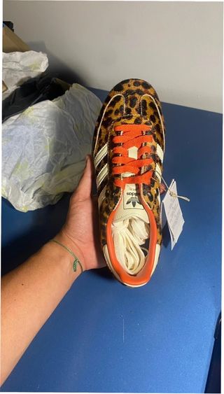 Adidas Samba OG Leopardo Rojo Talla 40