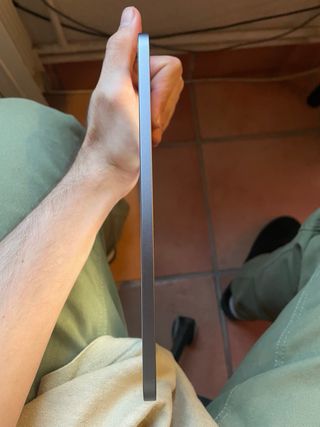 iPad Mini 6 + Funda Negra