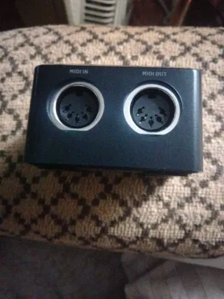 Behringer GO MIDI HOST