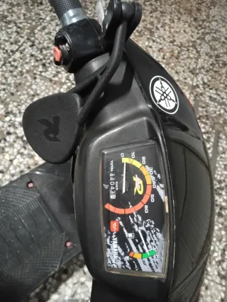 Yamaha Jog R Antigua Scooter Negra