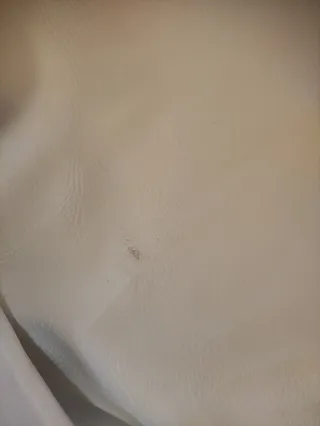 Guantes Boxeo UNIQ 14oz y Saco Boxeo UNIQ L