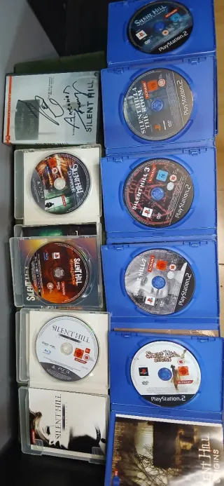 Lote Silent Hill PS2/PS3 Firmado por Akira Yamaoka