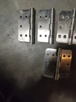 Bisagras de Acero Inoxidable (4 unidades)