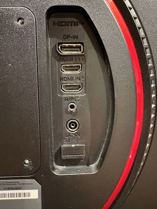 Monitor LG Ultragear 24' Negro/Rojo