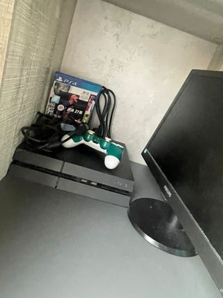 PS4 + Mando + FIFA 21