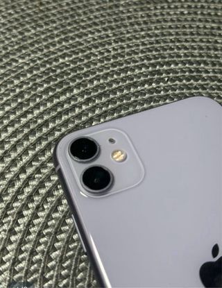 iPhone 11 128GB Morado