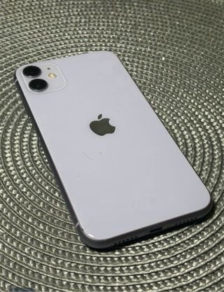 iPhone 11 128GB Morado