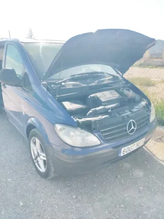 Mercedes-Benz Vito 2005