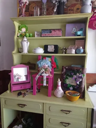 Escritorio vintage con cajones