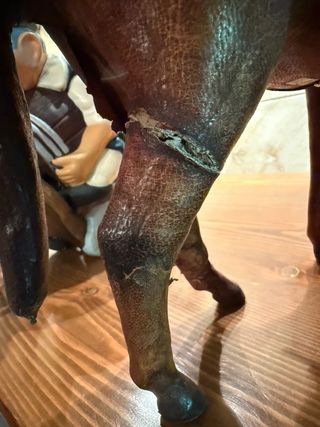 Caballo decorativo de cuero