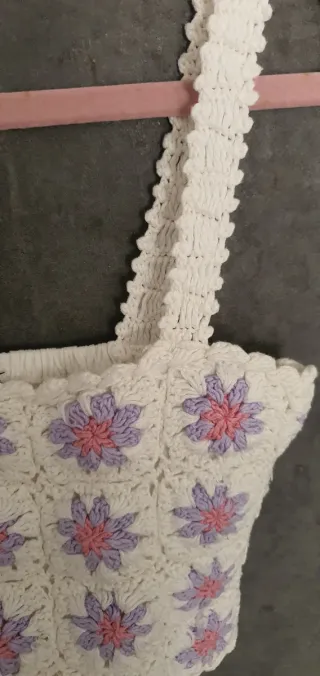 Top Crochet Flores Blanco y Morado Talla XS