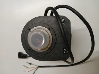 Lente motorizada para cámaras de video-vigilancia