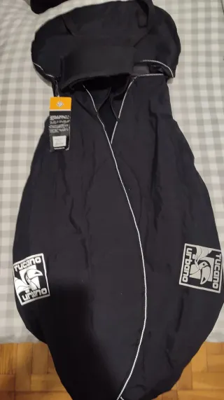 Manta Tucano impermeable