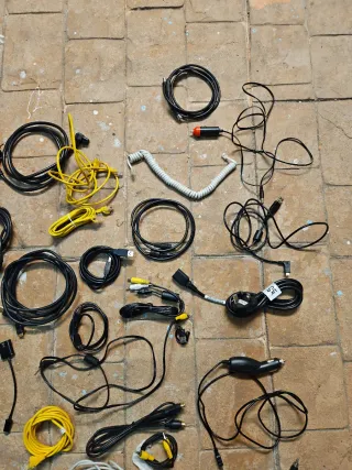 Lote de cables varios