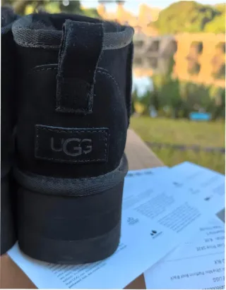 Botas UGG Mini Plataforma Talla 37