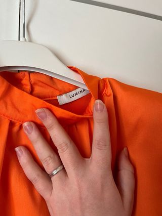 Camicia arancione elegante