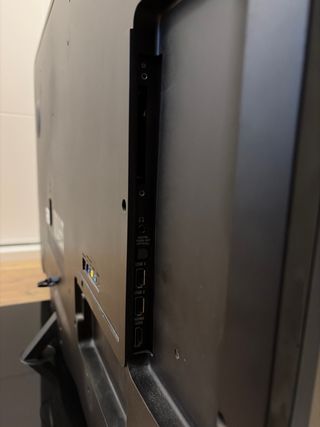 Televisión Philips 47 pulgadas + Stick fire