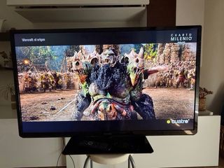 Televisión Philips 47” PFL4007H + Stick fire