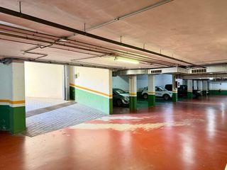 PÀRQUING DOBLE EN VENDA AL CENTRE DE SABADELL!