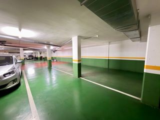 PÀRQUING DOBLE EN VENDA AL CENTRE DE SABADELL!