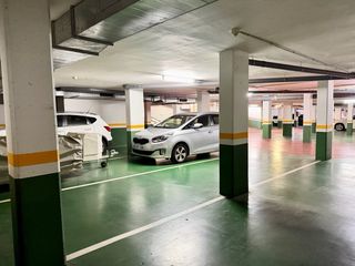 PÀRQUING DOBLE EN VENDA AL CENTRE DE SABADELL!