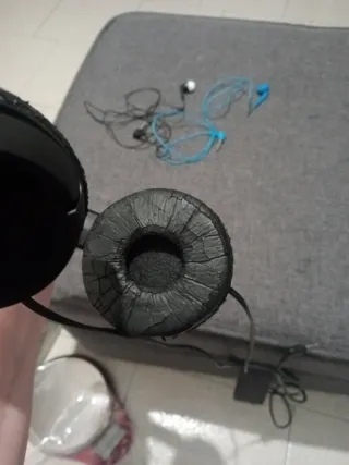 Set cuffie Sony + auricolari