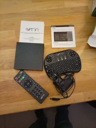 Android TV Box Sveon SBX600 + Mando