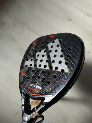 Adidas Metalbone Ale Galán 2026 + Bolsa