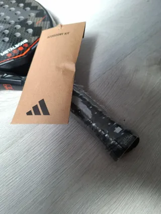 Adidas Metalbone Ale Galán 2026 + Bolsa