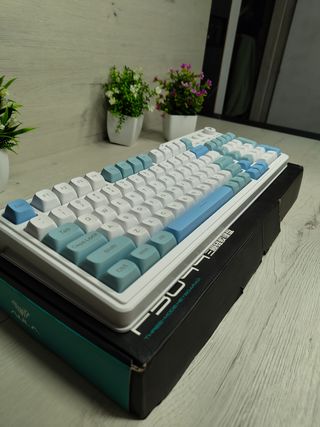 Teclado Mecánico AULA F3099 RGB