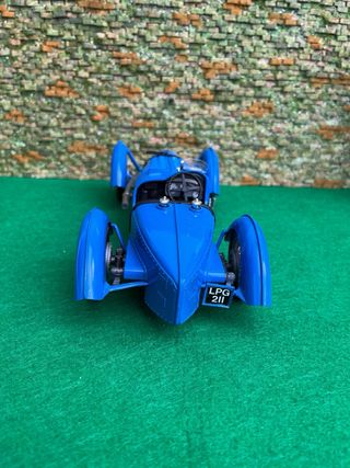 Bugatti Type 59 (1934) – Bburago – Escala 1:18