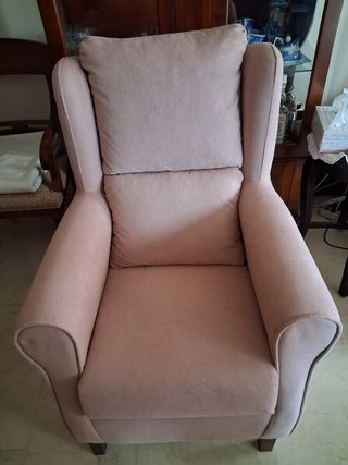Butaca Orejera Rosa Clara Casi Nueva