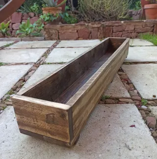 Jardinera Madera/Centro de mesa. Artesanal.