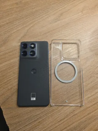 Motorola Edge 70 512GB valor 750 euro