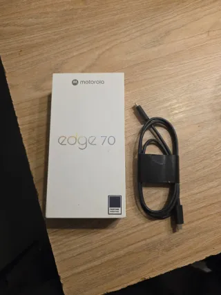 Motorola Edge 70 512GB valor 750 euro