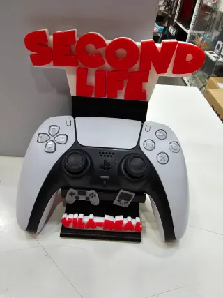 Consola PlayStation 5 Blanca y Negra