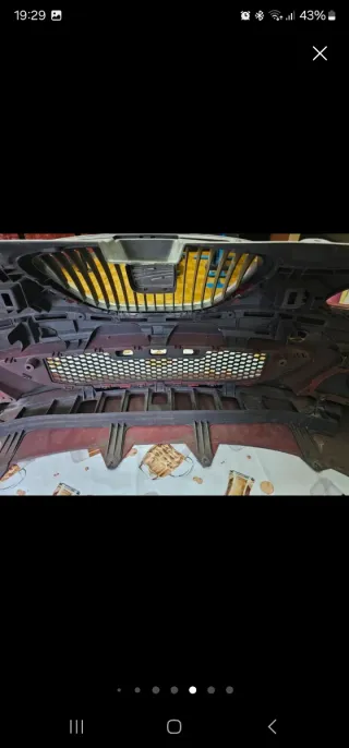 Parachoques Seat Leon Frontal Vermelho