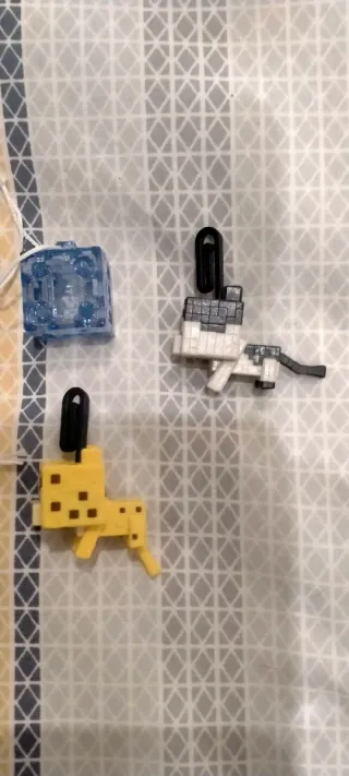 Figuras Minecraft Kinder Joy para Intercambio