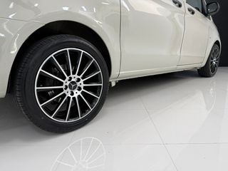 Mercedes-Benz Vito 111 CDI Tourer Base Compacta
