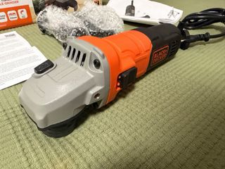 Amoladora Angular BLACK+DECKER 710W