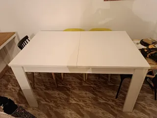 Mesa comedor extensible acabado blanco mate