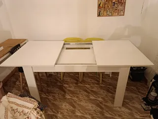 Mesa comedor extensible acabado blanco mate