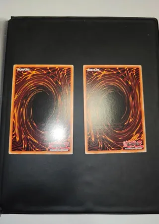 Yu-Gi-Oh! Drago Bianco Occhi Blu & Mago Nero ITA