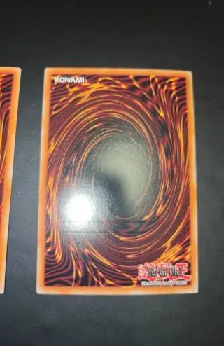 Yu-Gi-Oh! Drago Bianco Occhi Blu & Mago Nero ITA