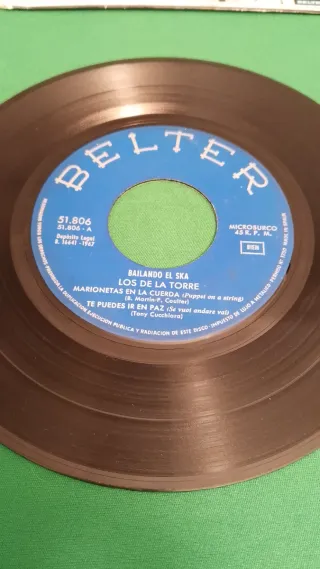 Vinilo 7" Los de la Torre - Bailando el ska