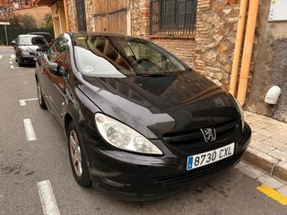 Peugeot 307 cc 2004