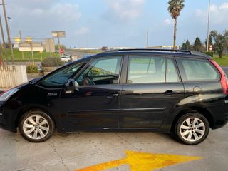 Citroen Grand C4 Picasso 2012