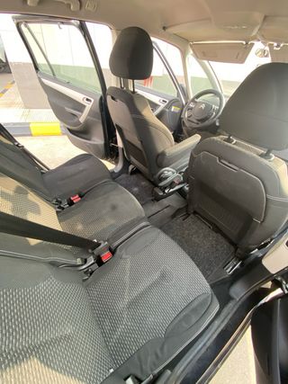 Citroen Grand C4 Picasso 2012